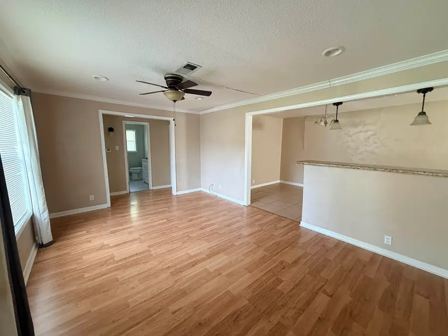 160 Roberts Ave., Bridge City, TX 77611 - #3