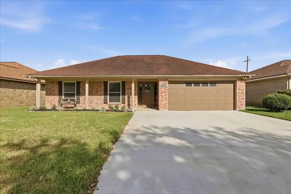 1168 Meadowland, Beaumont, TX 77706