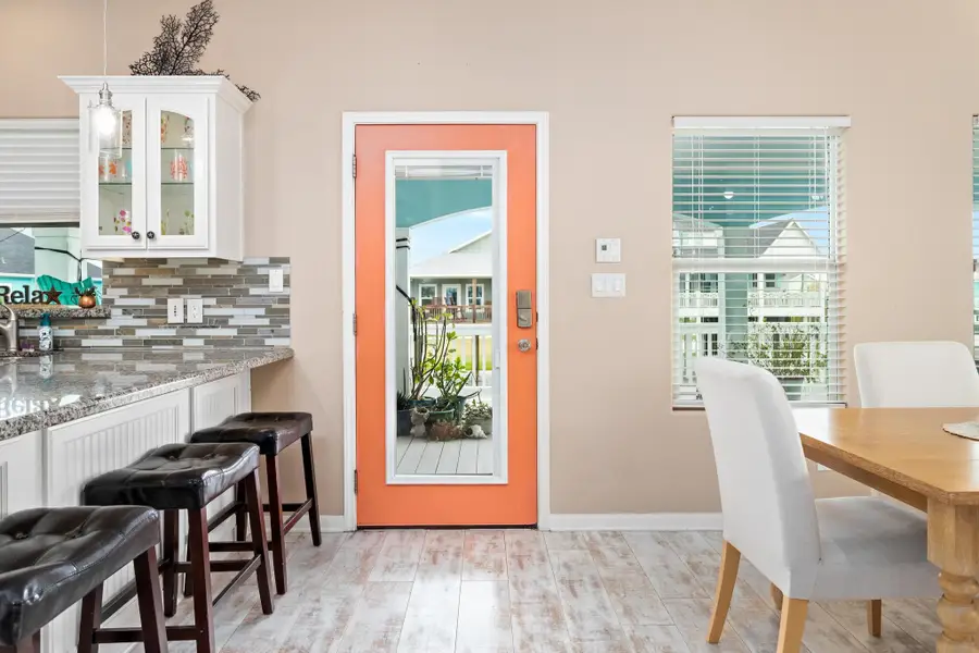 943 Palm Ridge, Crystal Beach, TX 77650 - #2