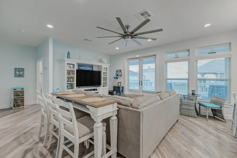 2408 SandPiper, Crystal Beach, TX 77650 - #3