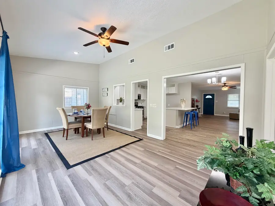 5490 Vance, Beaumont, TX 77706 - #3