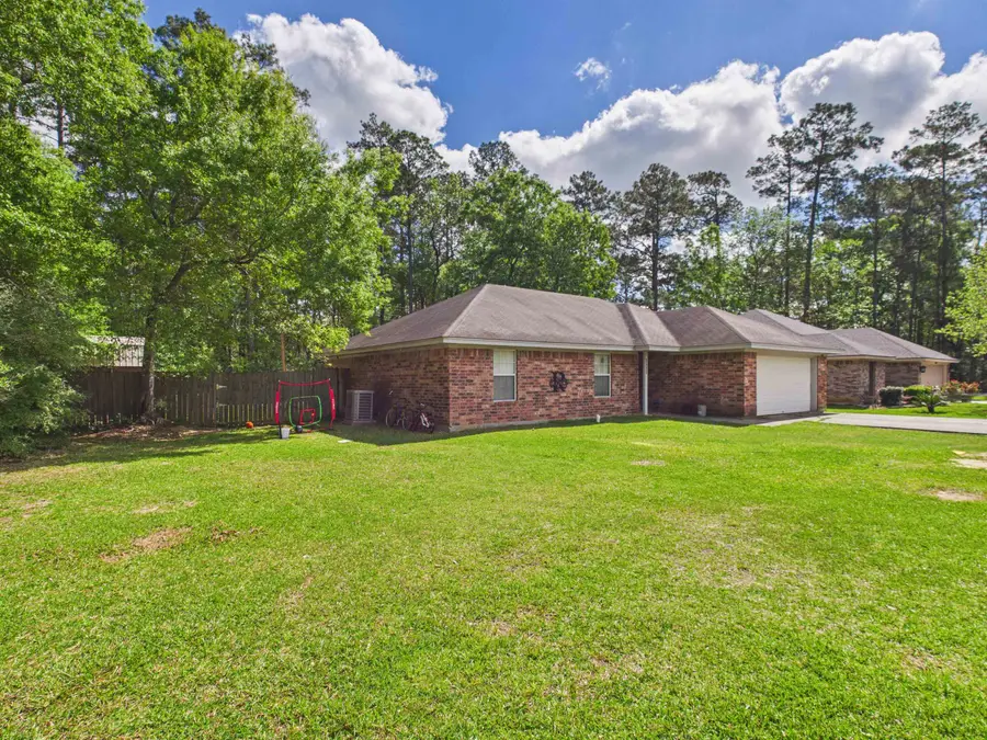 10930 Fairfield Street, Beaumont, TX 77713 - #3