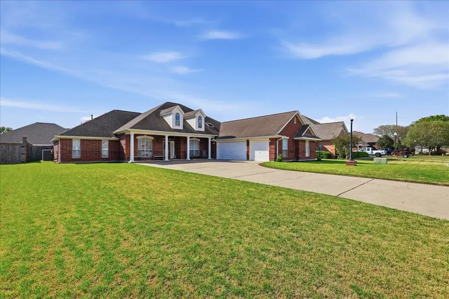 6330 Chasse Stone, Orange, TX 77632 - #2