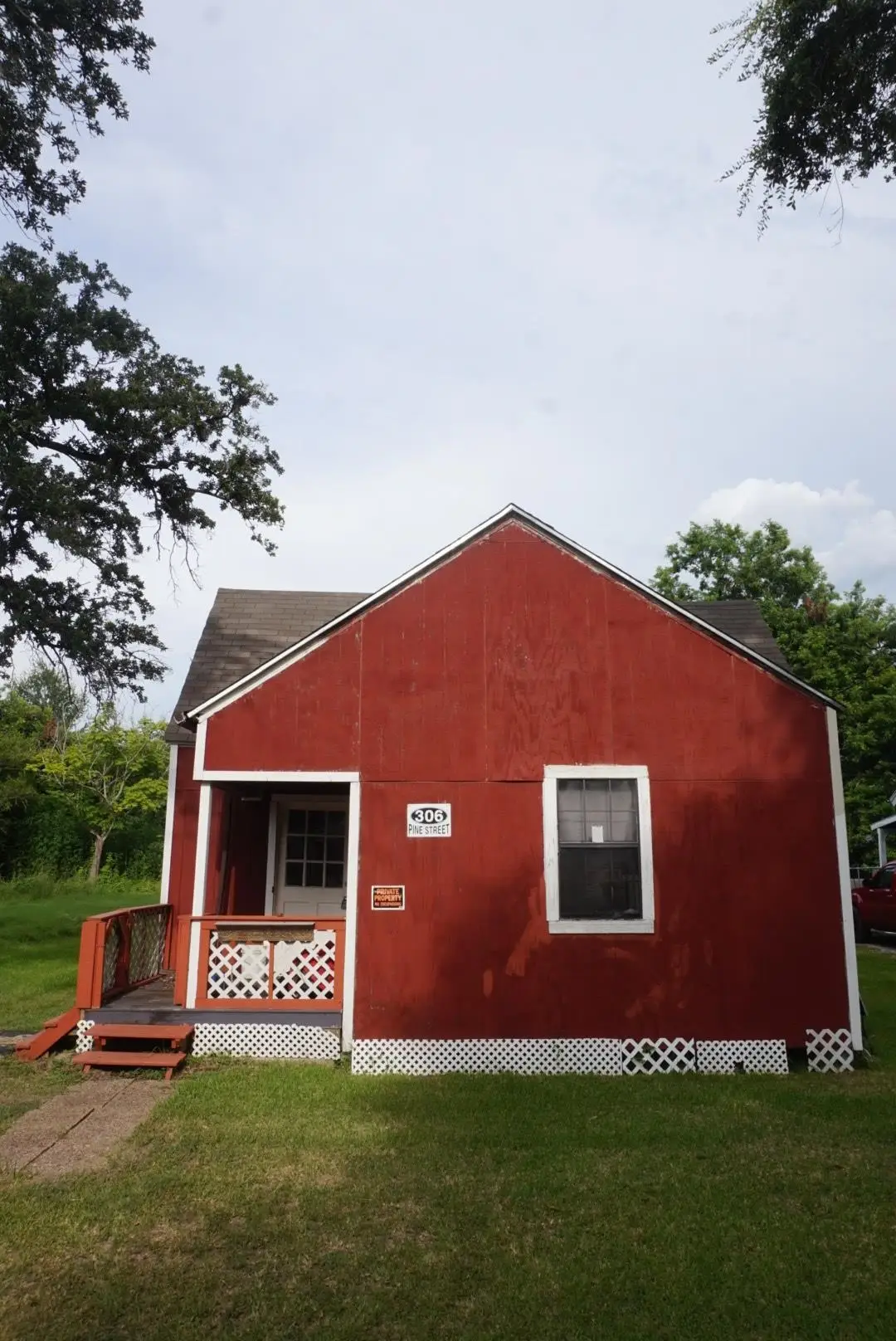 306 Pine, Port Neches, TX 77651 - #1