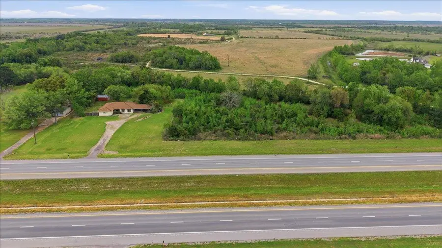 21344 HWY 73, Hamshire, TX 77622 - #3