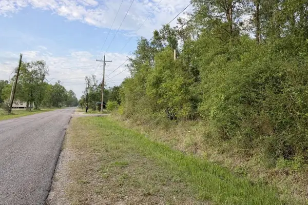 1605 Concord, Vidor, TX 77662