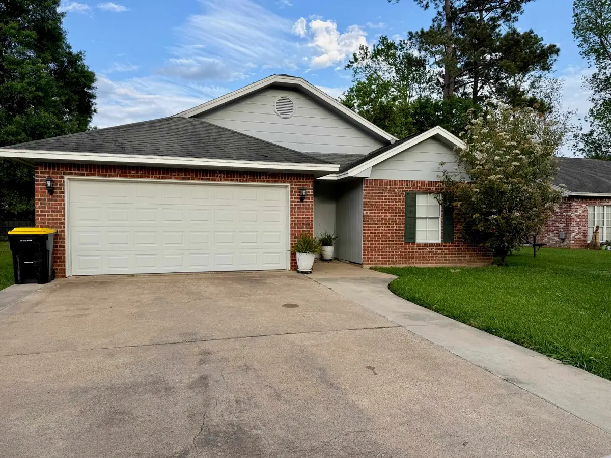 435 Needles, Vidor, TX 77662 - #1
