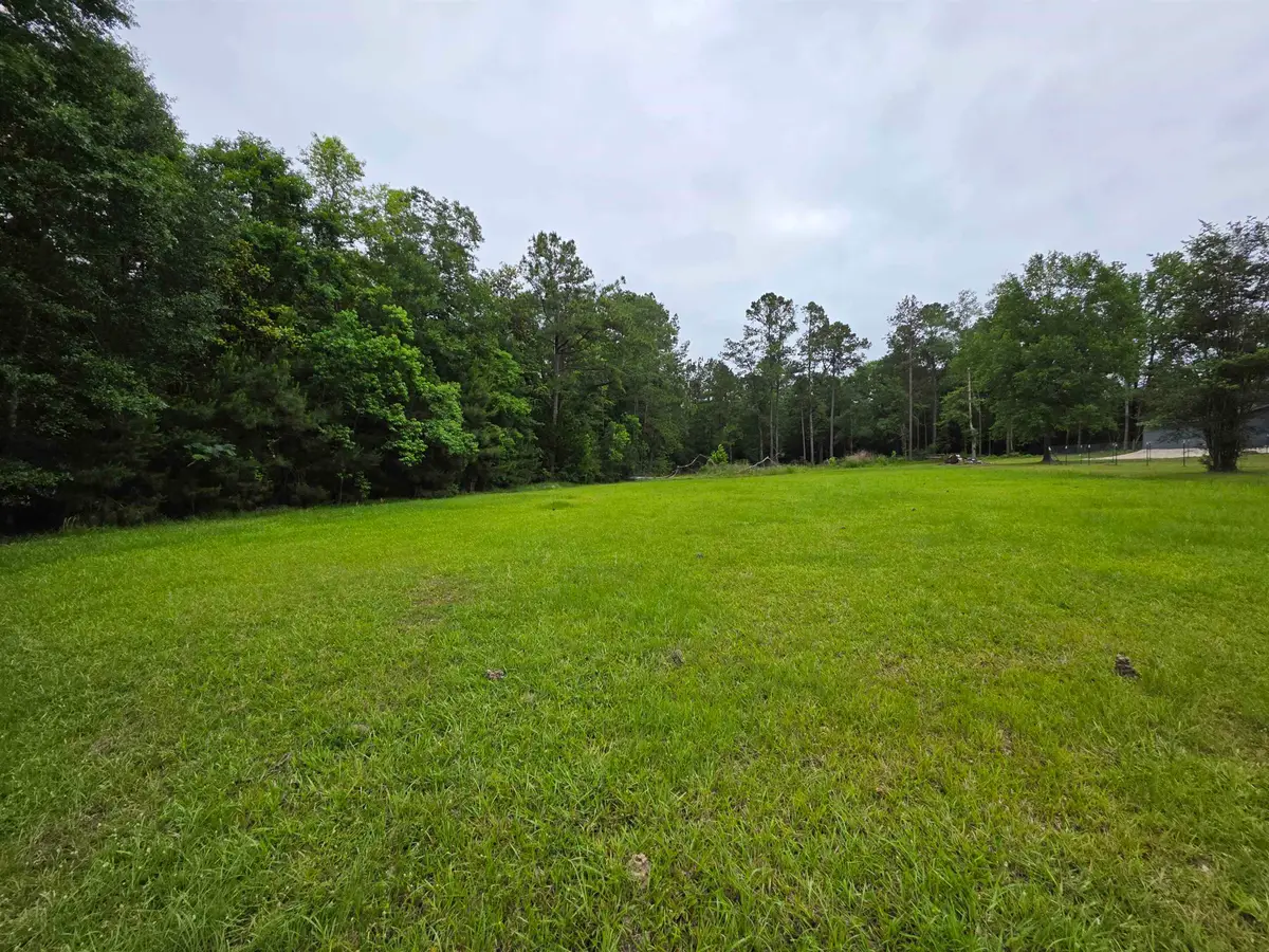855 Knupple Rd, Silsbee, TX 77656 - #1