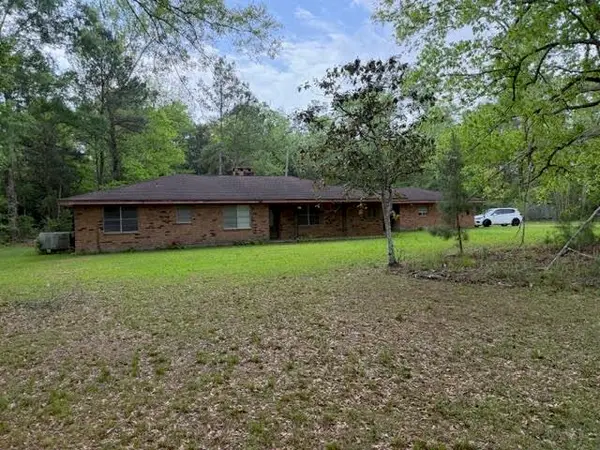 6408 Barrows, Kountze, TX 77625