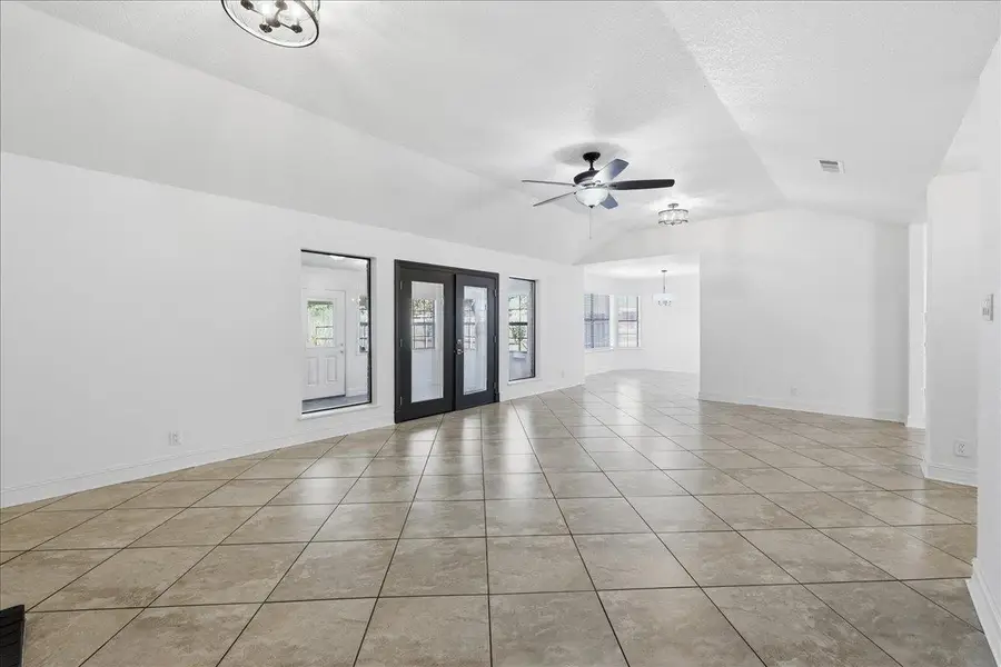 4304 Highland, Orange, TX 77632 - #3
