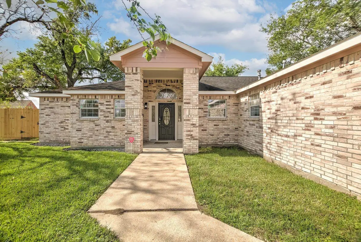 5418 Pershing St, Houston, TX 77033 - #1