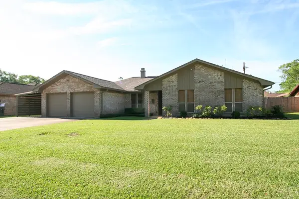 8175 Shenandoah, Beaumont, TX 77706