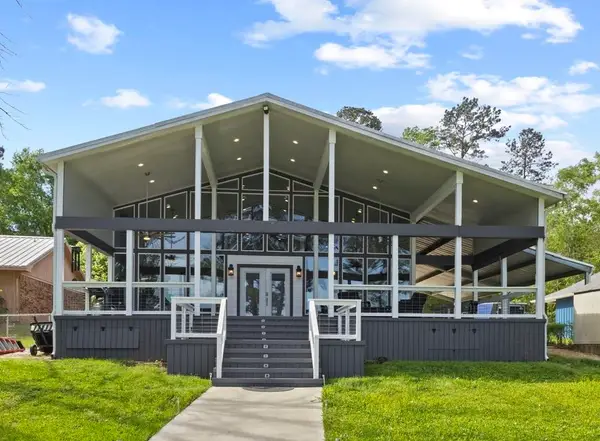 360 S Charmaine Dr, Woodville, TX 75979