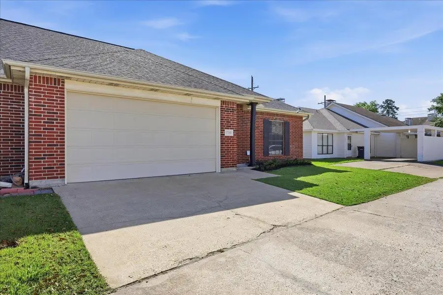 7710 GLADYS, Beaumont, TX 77706 - #3