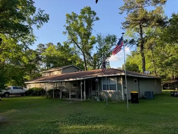235 Connell, Vidor, TX 77662-4332