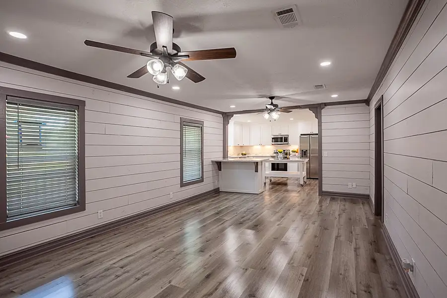 559 Doty, Vidor, TX 77662 - #2