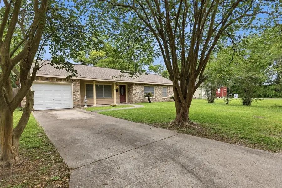 1802 W Rein, Orange, TX 77630 - #2
