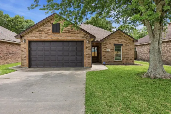 1921 5th Street, Port Neches, TX 77651-3201