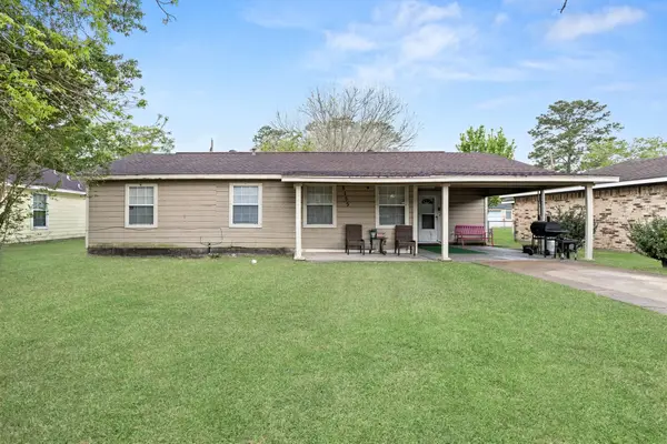 8155 SAN DIEGO, Beaumont, TX 77708