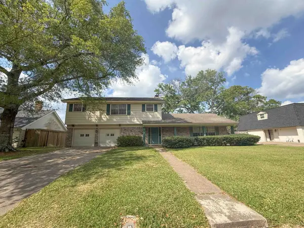 5970 Tangledahl, Beaumont, TX 77706