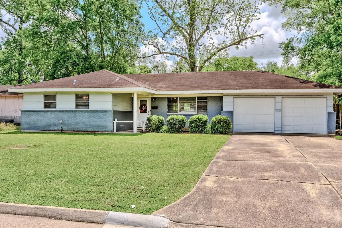 5095 Oriole Dr, Beaumont, TX 77707 - #1