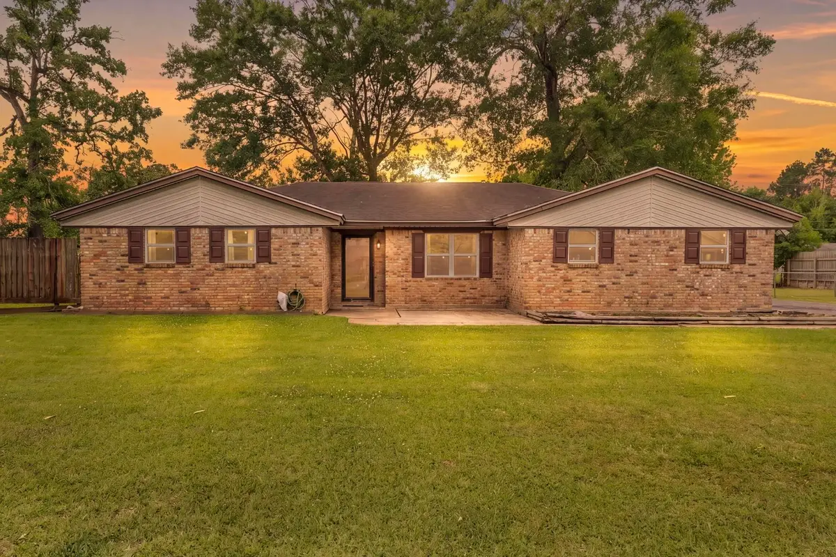 7001 Guy Lane, Orange, TX 77632 - #1