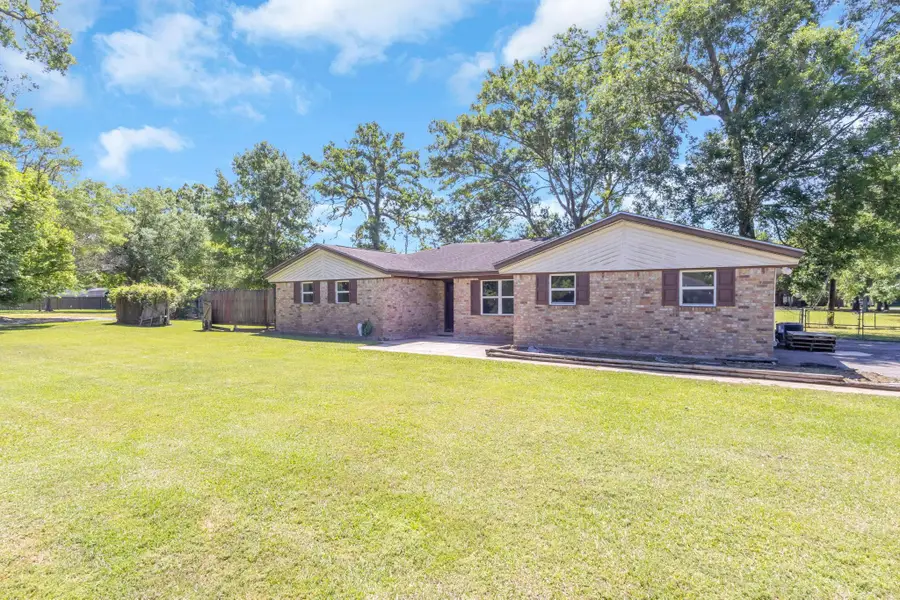 7001 Guy Lane, Orange, TX 77632 - #2