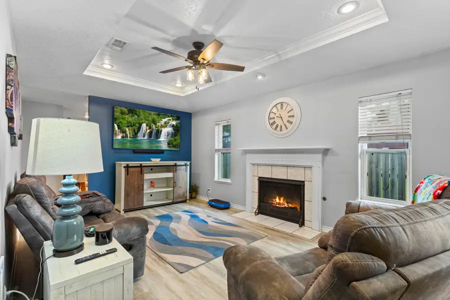 2218 9th St., Port Neches, TX 77627 - #3