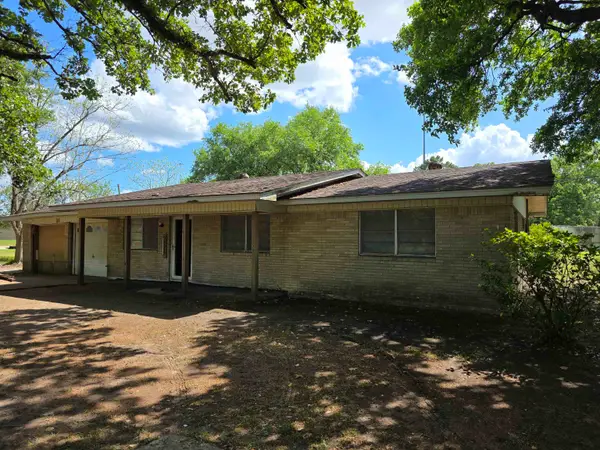 183 CR 853, Evadale, TX 77612