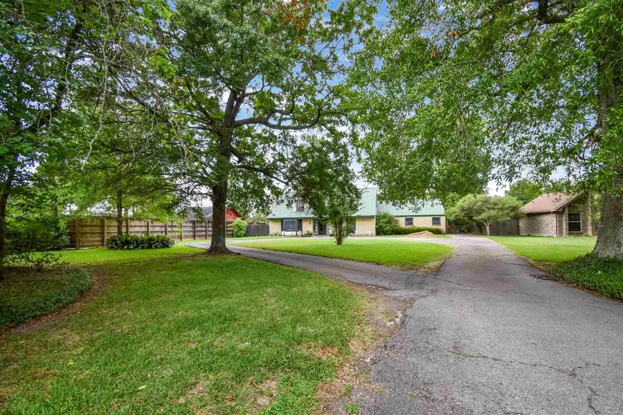 5950 Wynden Way, Beaumont, TX 77706 - #2