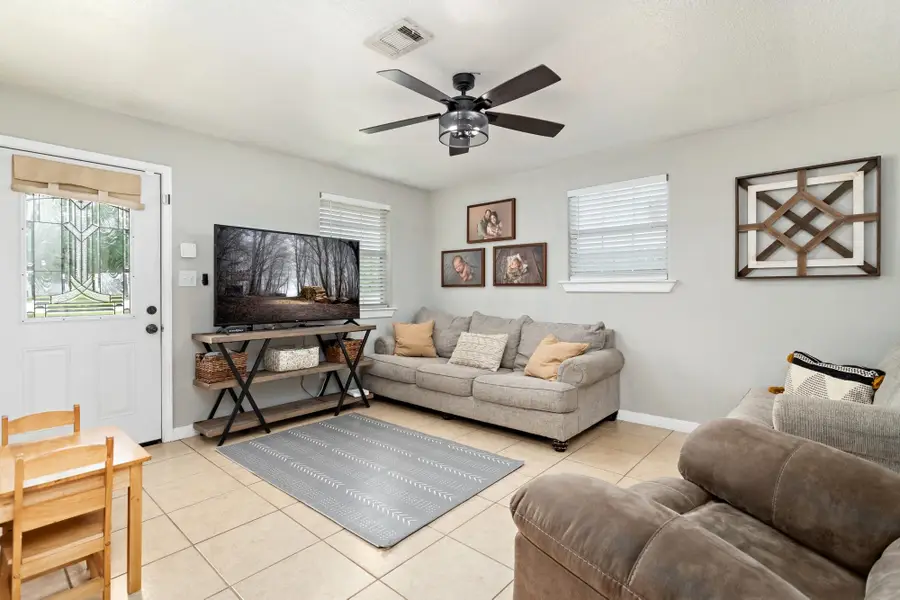 35819 US Hwy 96 S, Buna, TX 77612 - #3