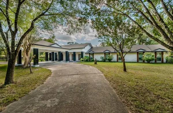 13435 Wayside, Beaumont, TX 77713