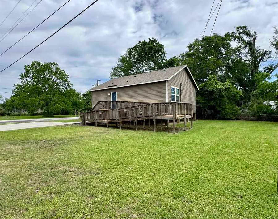 97 E Oregon, Orange, TX 77630 - #3