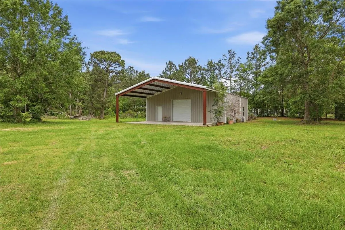 4600 Glaze Rd, Kountze, TX 77625 - #1
