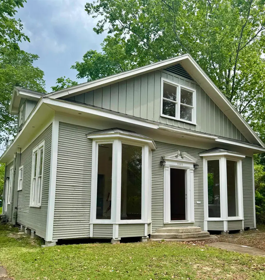 1202 W Cypress, Orange, TX 77630 - #2