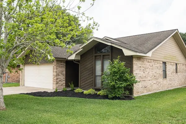 5785 Brett, Beaumont, TX 77713