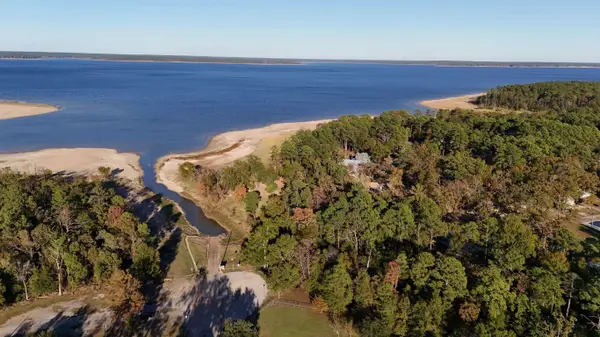 00 Mollywood Rd., Zavalla, TX 75980