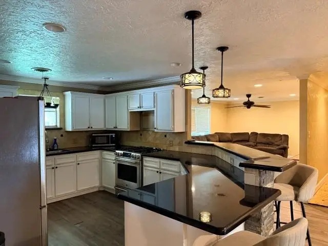 3012 Seattle, Nederland, TX 77627 - #3