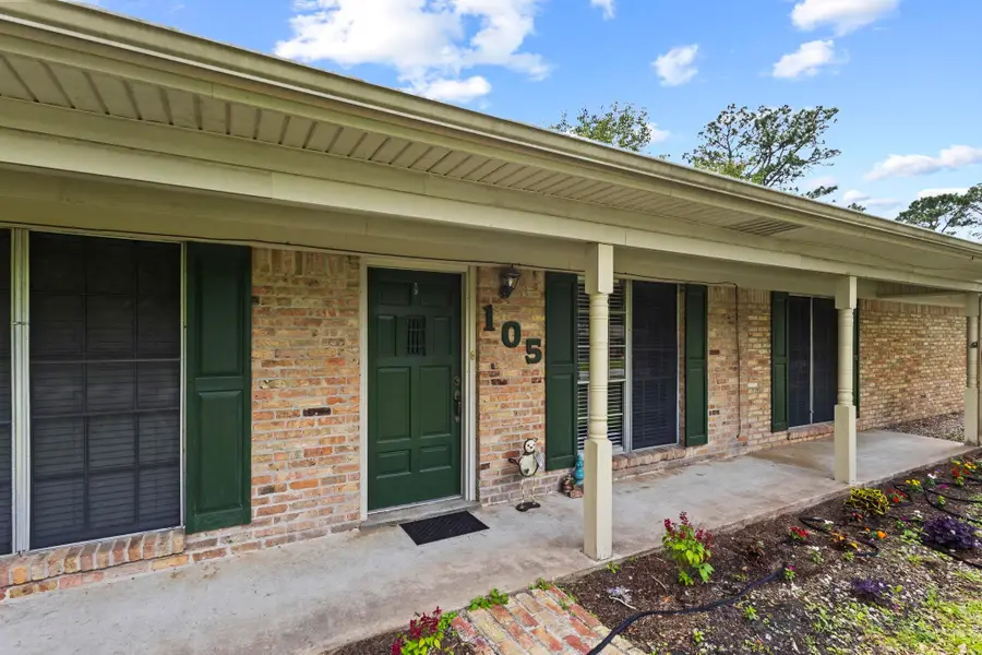 105 Pinewood, Silsbee, TX 77656 - #2