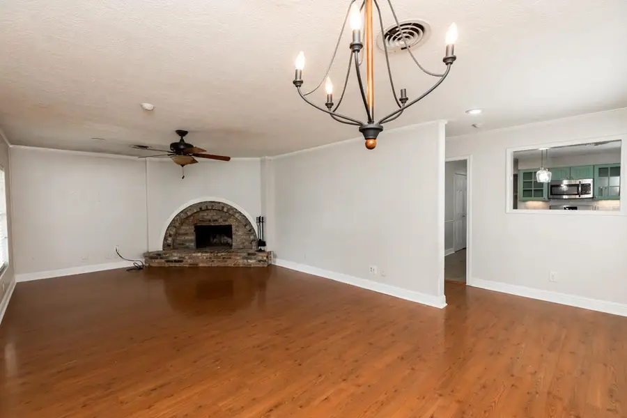 6726 Jefferson Blvd, Groves, TX 77619 - #3