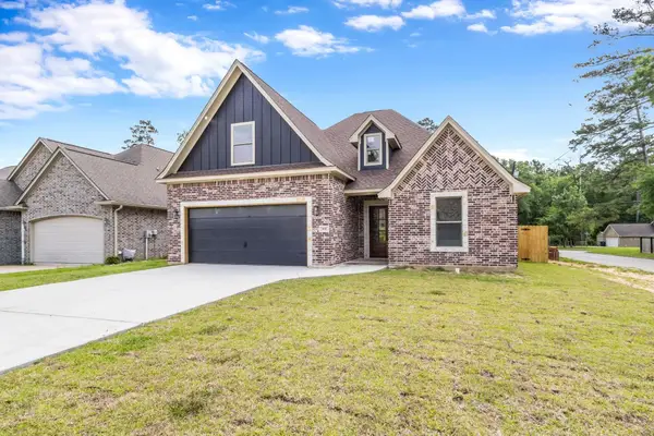 300 Long Leaf, Silsbee, TX 77656