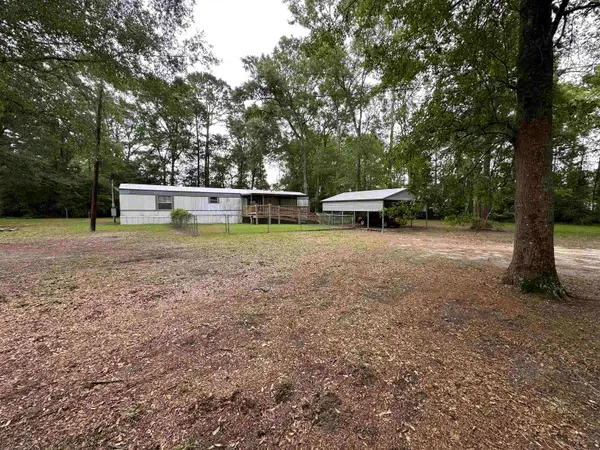 847 Twin Towers Rd, Silsbee, TX 77656