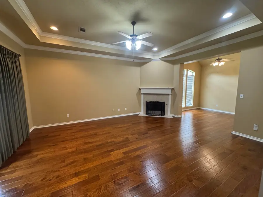 5615 Lori Ln, Beaumont, TX 77706-4007 - #2