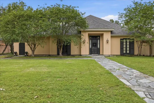 4390 Thomas Park, Beaumont, TX 77706