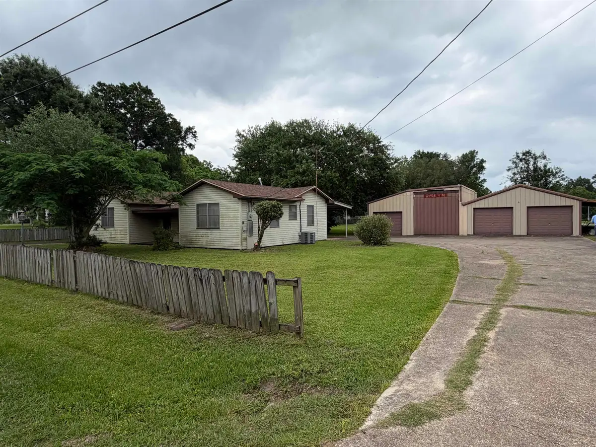 147 COUNTY ROAD 767, Buna, TX 77612 - #1