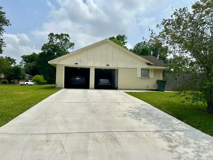 182 STRATTON LN, Beaumont, TX 77707 - #2