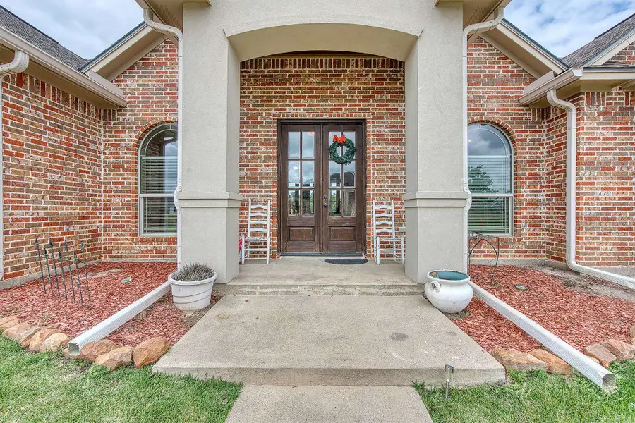 1214 Bourbon St, Bridge City, TX 77611 - #2