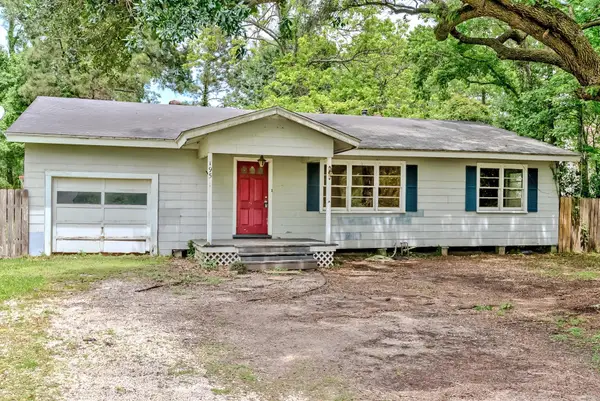 195 E CHANCE, Lumberton, TX 77657