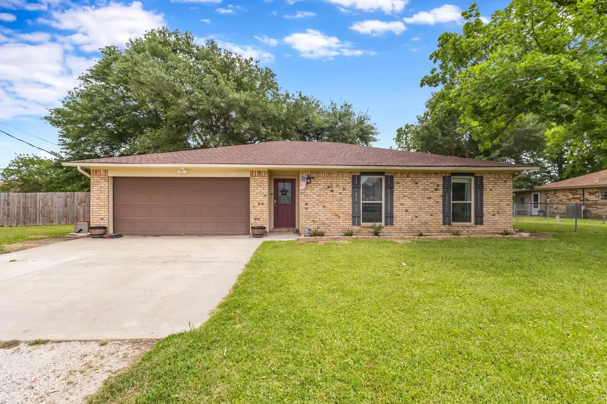 780 Dugas St, Bridge City, TX 77611 - #1