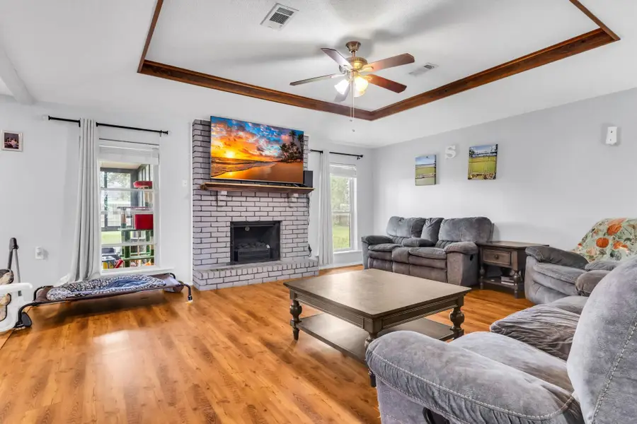 780 Dugas St, Bridge City, TX 77611 - #3